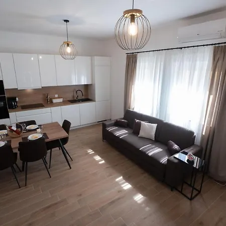 ゲストハウス Batur