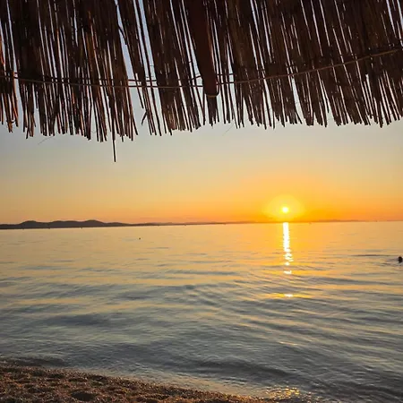 ゲストハウス Batur 3*