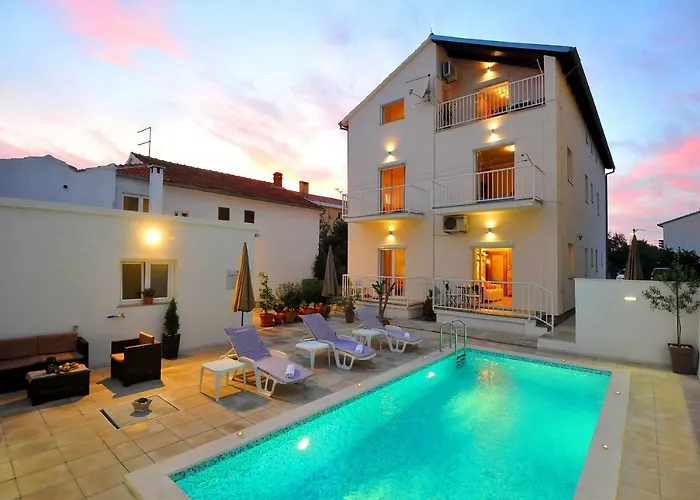 Гостьовий будинок Batur 3*